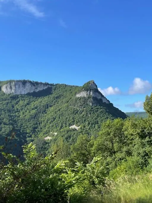 Le Poppy, Cozy, Calme, Wifi, Parking Apartment Tenay
